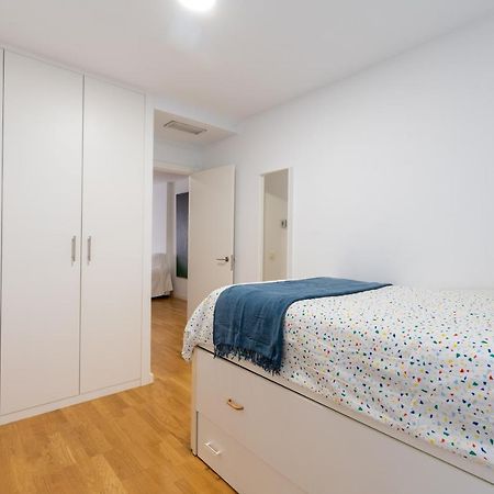 Piso Nuevo En Triana Apartman Sevilla Kültér fotó
