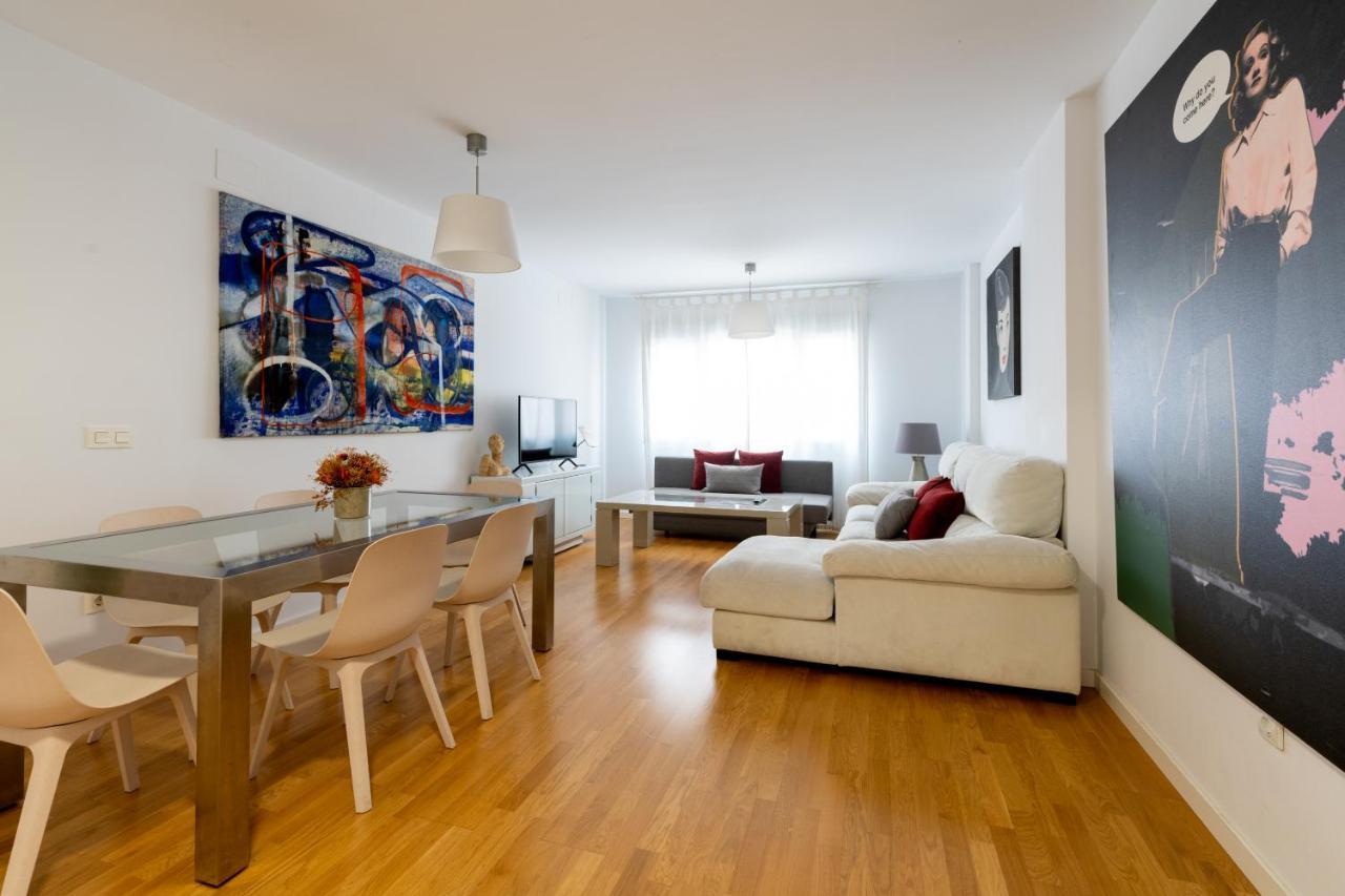 Piso Nuevo En Triana Apartman Sevilla Kültér fotó