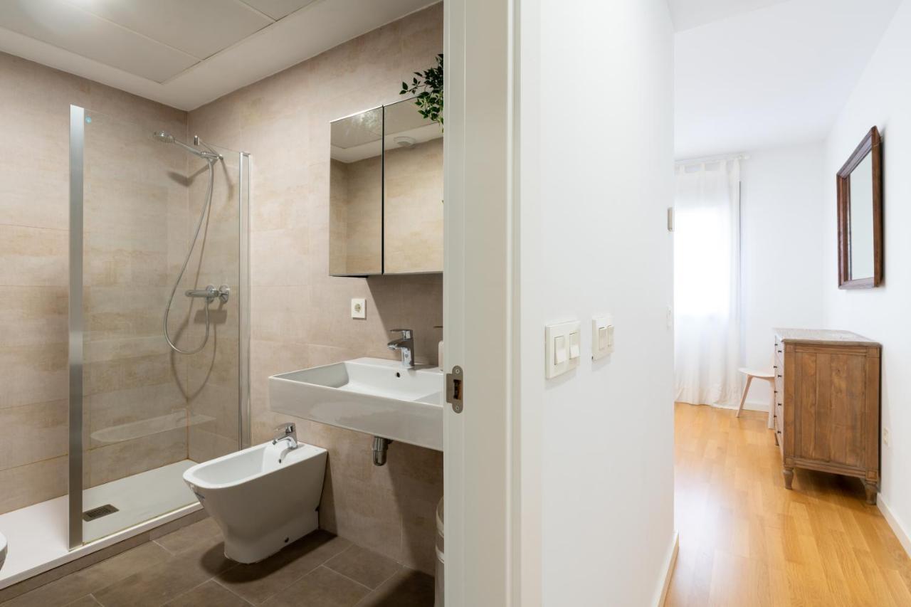 Piso Nuevo En Triana Apartman Sevilla Kültér fotó
