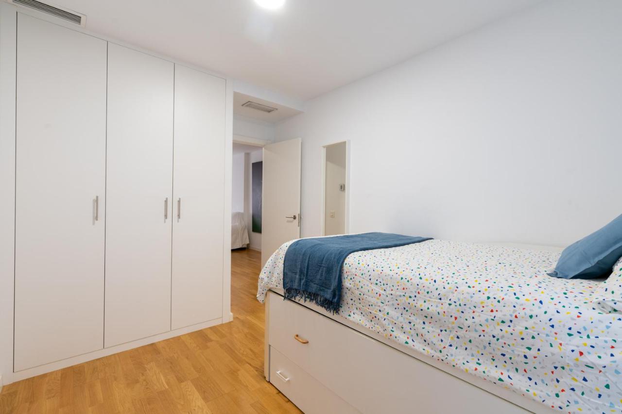 Piso Nuevo En Triana Apartman Sevilla Kültér fotó