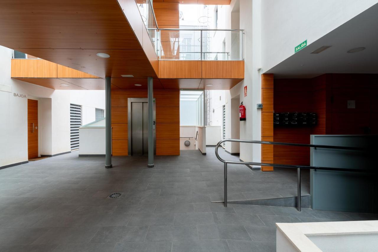 Piso Nuevo En Triana Apartman Sevilla Kültér fotó