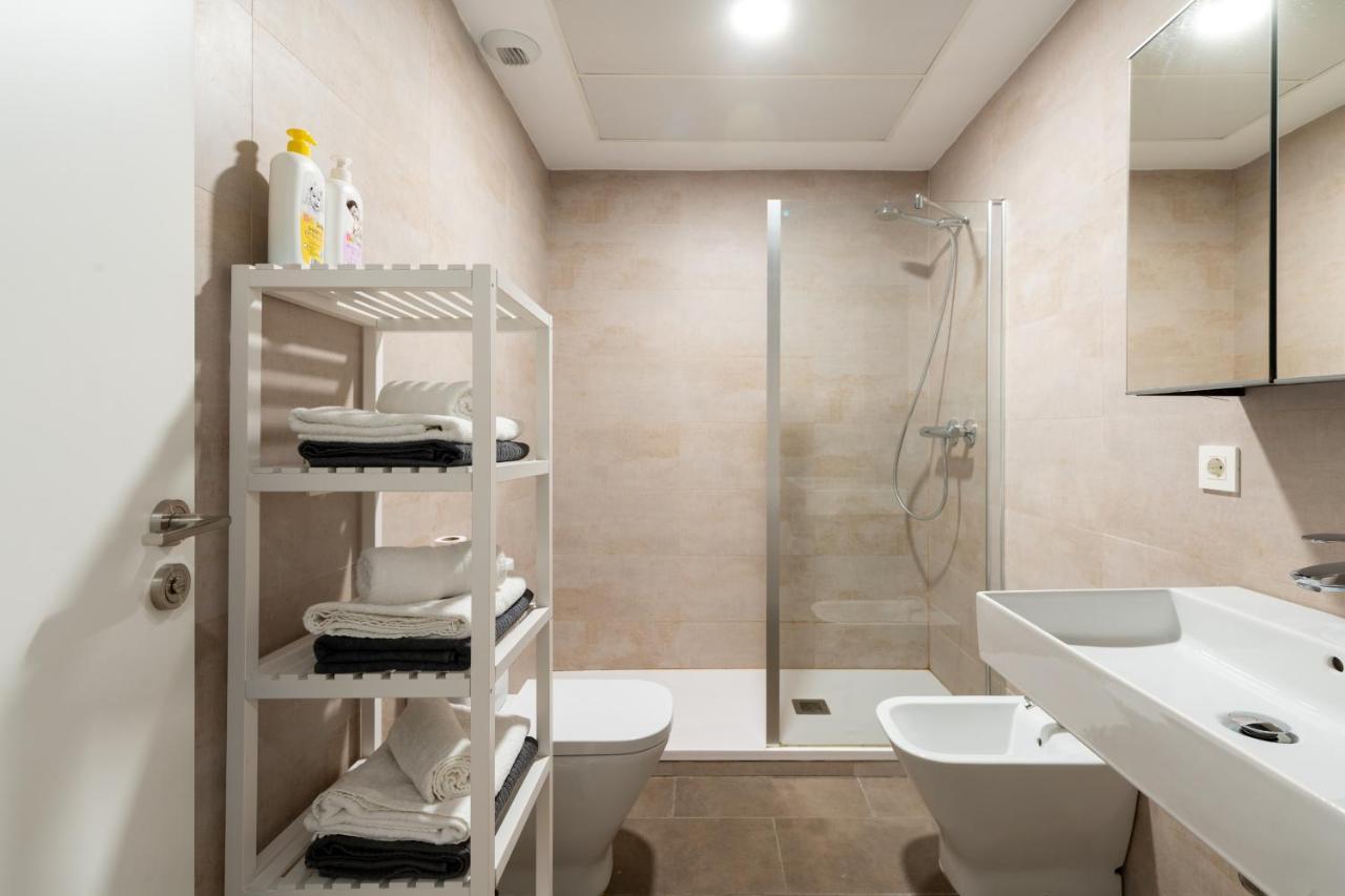 Piso Nuevo En Triana Apartman Sevilla Kültér fotó