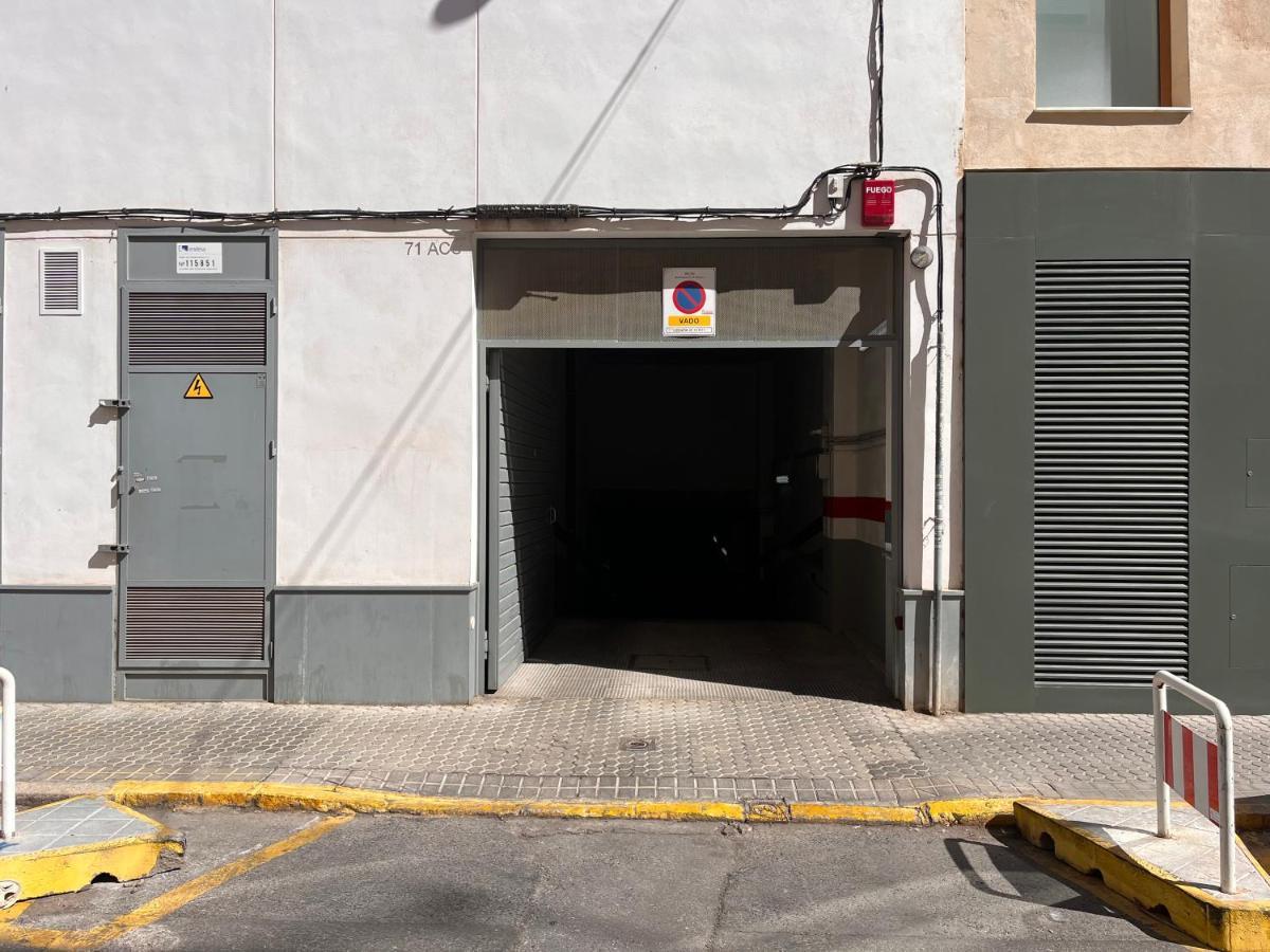 Piso Nuevo En Triana Apartman Sevilla Kültér fotó